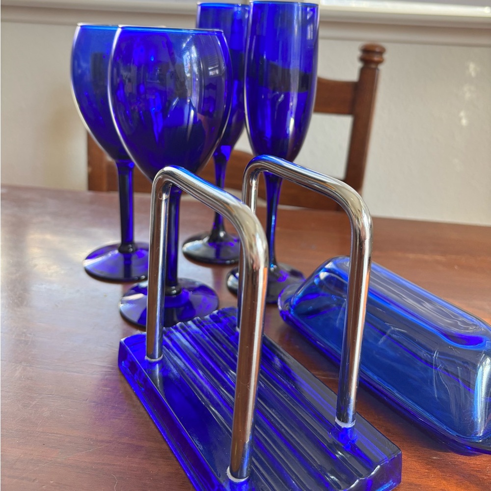 SOLD Vintage Libbey Cobalt Blue Wine Champagne Glasses Napkin Holder